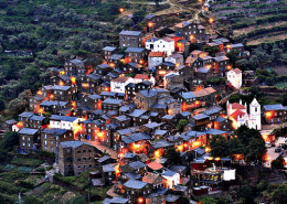 Aldeia de Piodão à noite